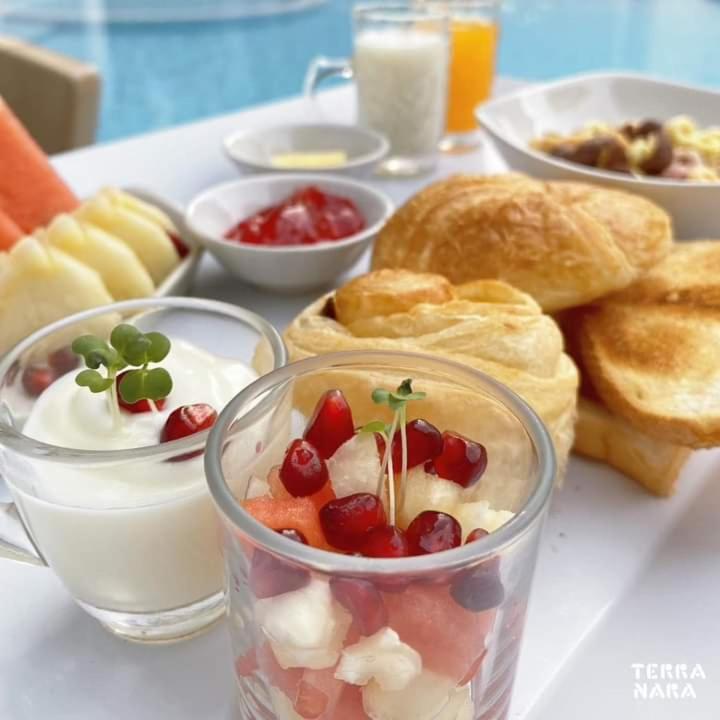 Terra Nara Hotel Pattaja Kültér fotó
